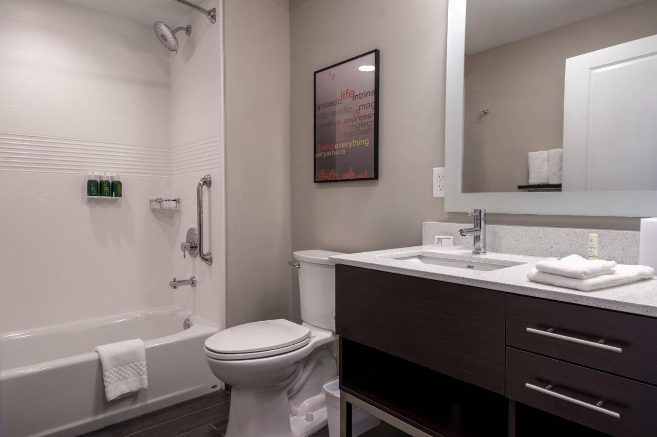 Towneplace Suites By Marriott Clinton Eksteriør billede