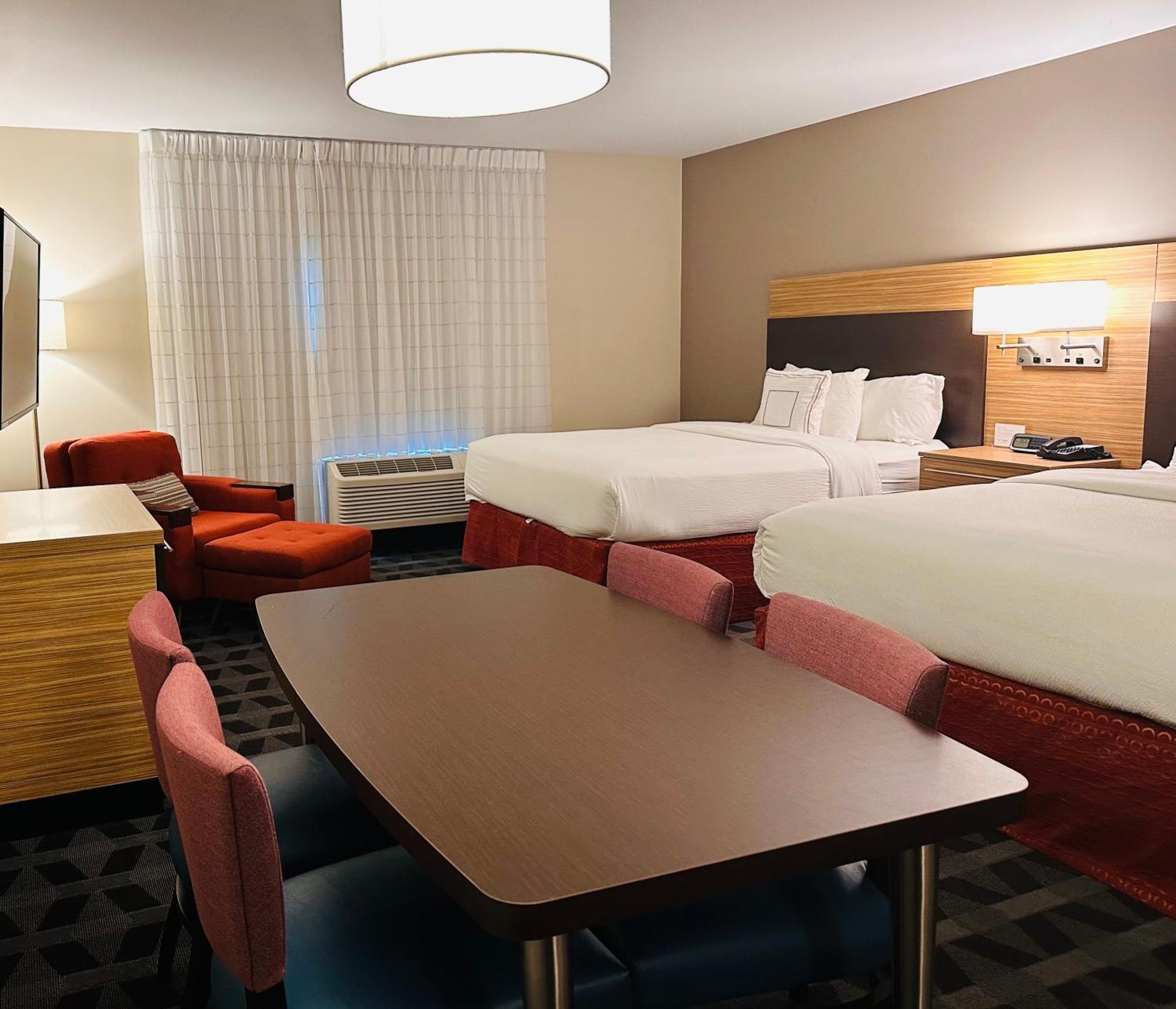Towneplace Suites By Marriott Clinton Eksteriør billede